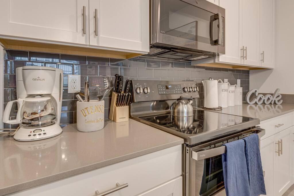 Newly Listed Townhouse Storey Lake, Free Waterpark Кисими Екстериор снимка